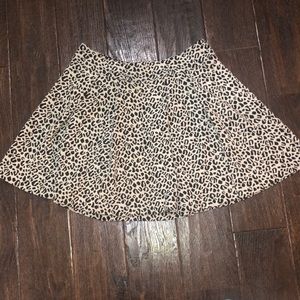 Cooperative Size Medium Animal Print Skirt